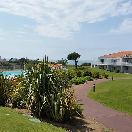 Prive, Piscines Chauffees, Vue Mer
